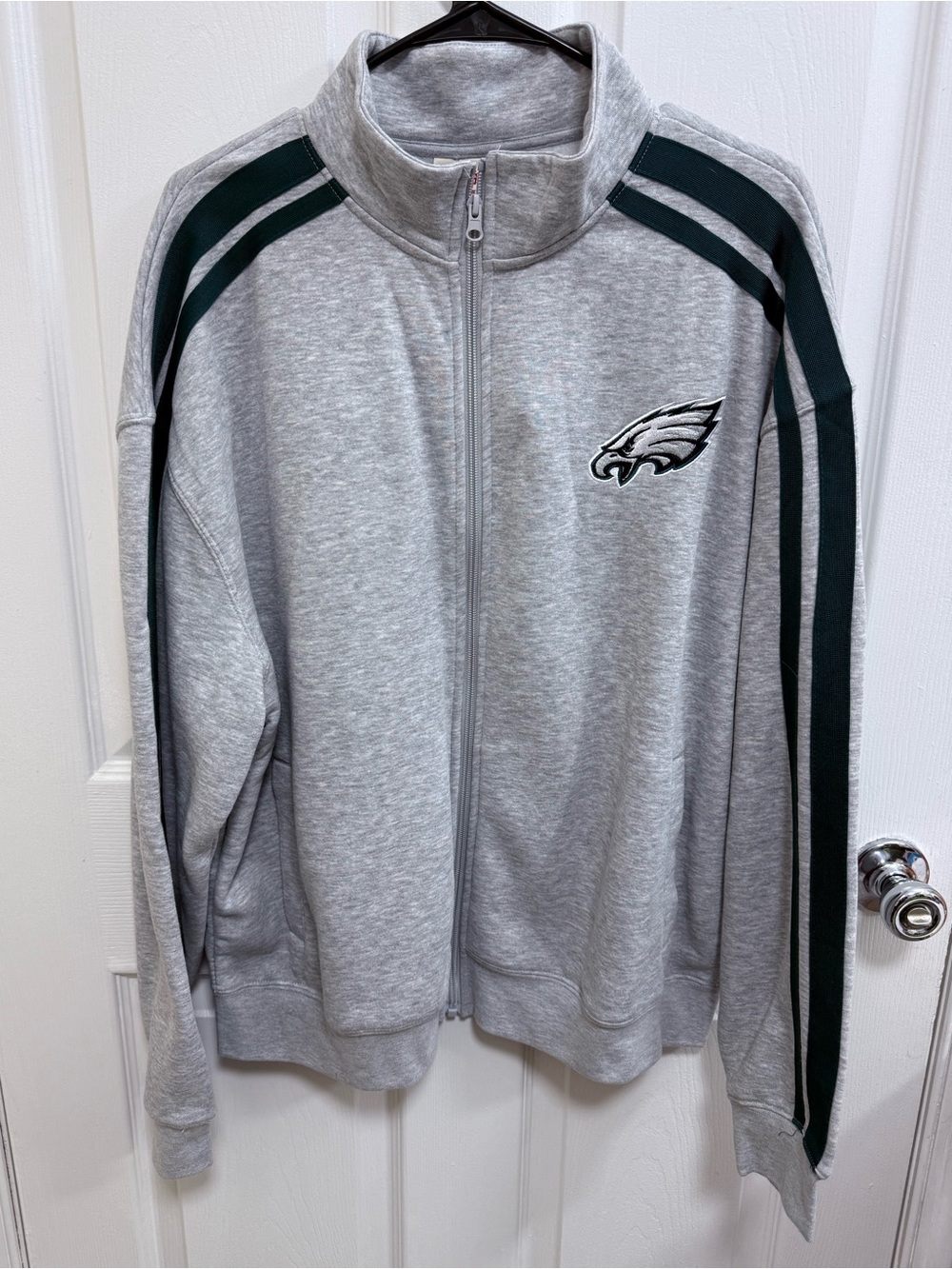 NWT Philadelphia Eagles Fleece Track Jacket, Size Large
